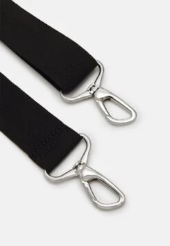 Pier One Unisex - Weekendveske - Black 12 Pier One Unisex - Weekendveske - Black -Pier One 1305536ab04544d79aa0ad96e3fce40b