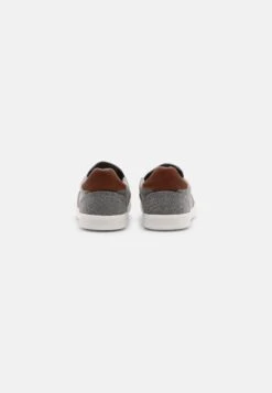 Pier One Unisex - Slippers - Dark Grey -Pier One 1a4cf2d9897d4c98b0ddac911d5c994e