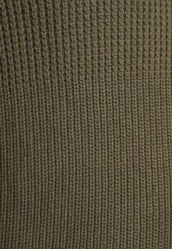 Pier One Big Stitch Mix Crewneck - Strikkegenser - Olive 7 Pier One Big Stitch Mix Crewneck - Strikkegenser - Olive -Pier One 1c56f66834f24233b95ec34971b4c283