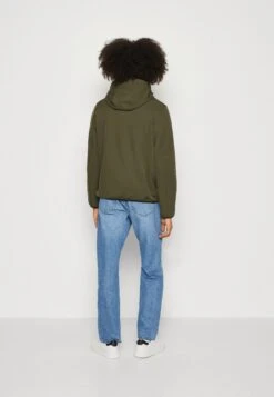 Pier One Regnjakke - Olive 10 Pier One Regnjakke - Olive -Pier One 201a940e9ad84ffa9c0c24c0039d760e