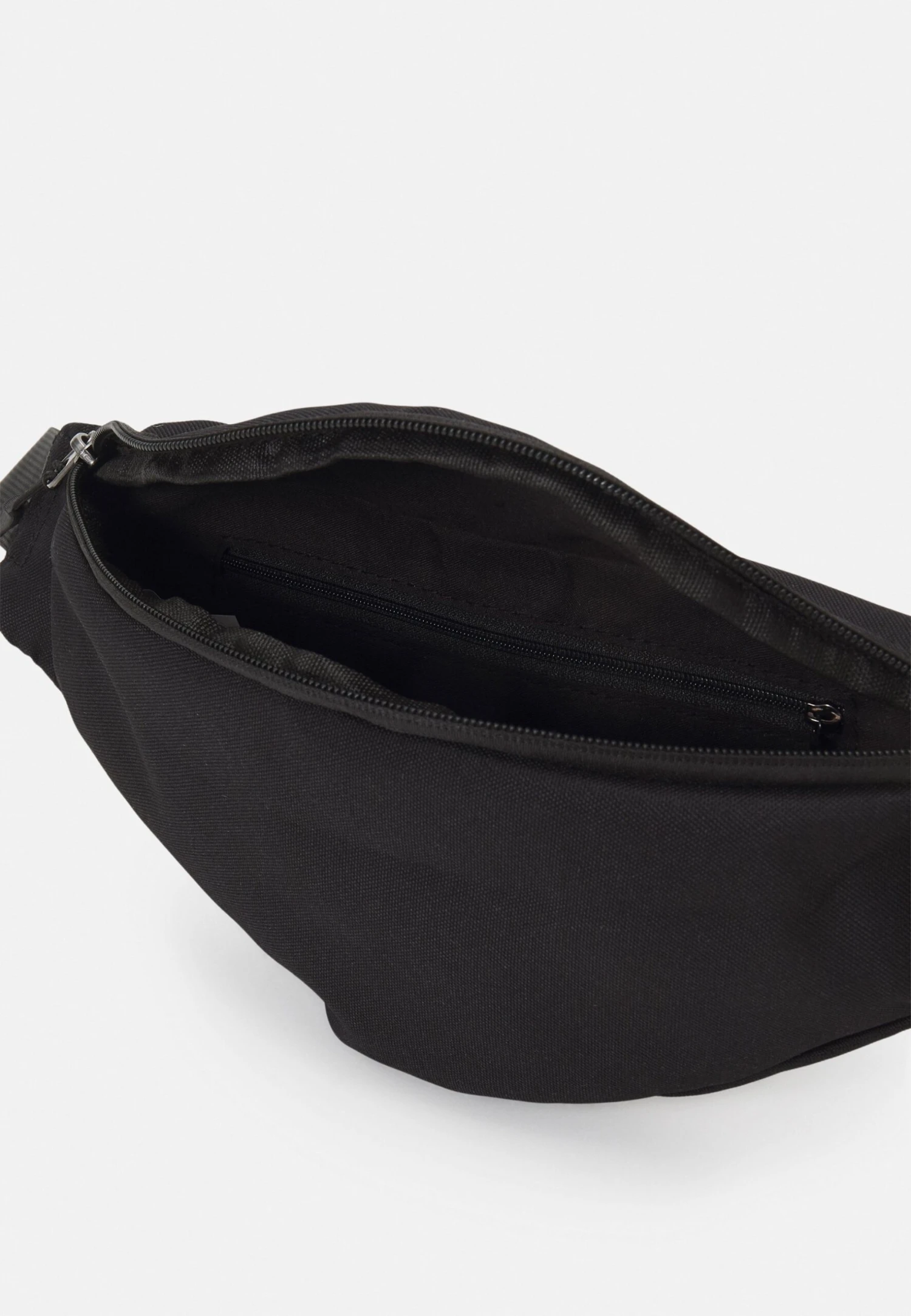 Pier One Rumpetaske - Black 5 Pier One Rumpetaske - Black - Bilde 3