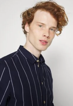 Pier One Linen Mix Stripe - Skjorte - Dark Blue 11 Pier One Linen Mix Stripe - Skjorte - Dark Blue -Pier One 368860f76af348d18efc7d675b2e5f38