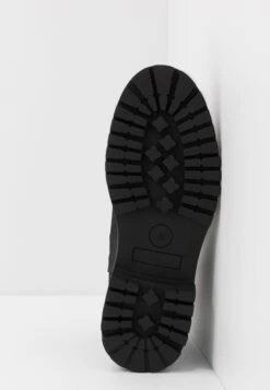 Pier One Unisex - Støvletter - Black 12 Pier One Unisex - Støvletter - Black -Pier One 3cdd5d0e98464557b3e6ff10c0d3bf9c