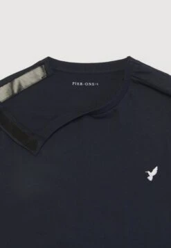 Pier One T-Shirts - Dark Blue 21 Pier One T-Shirts - Dark Blue -Pier One 3eb2d7283be1494881062bf1fb6eea4e