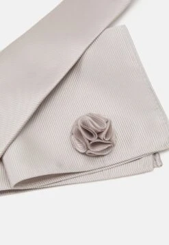 Pier One Set - Andre Accessories - Silver 11 Pier One Set - Andre Accessories - Silver -Pier One 452e98d41bb04aa69987b4e354cb6b93