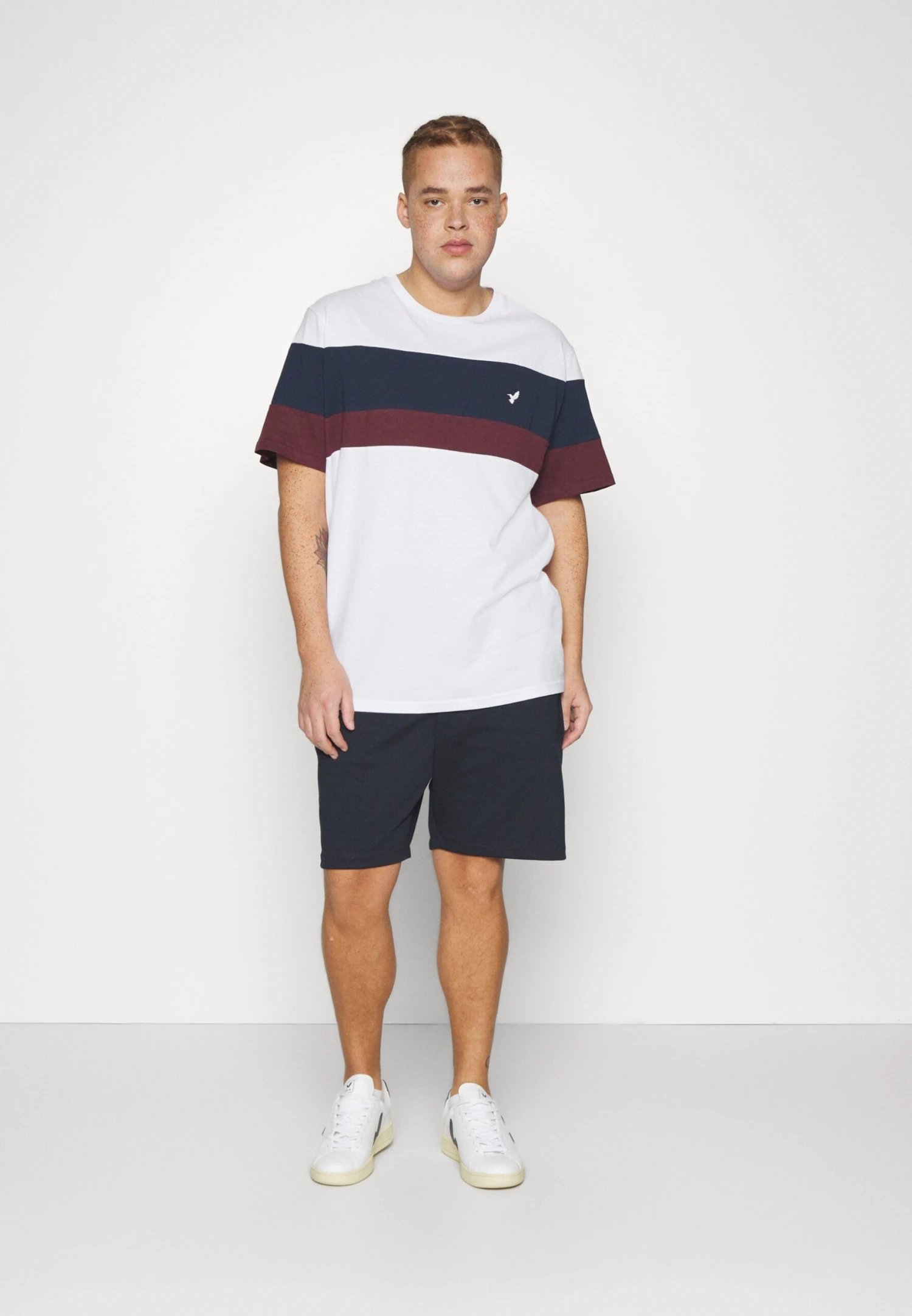 Pier One T-Shirts Med Print - White 4 Pier One T-Shirts Med Print - White - Bilde 2