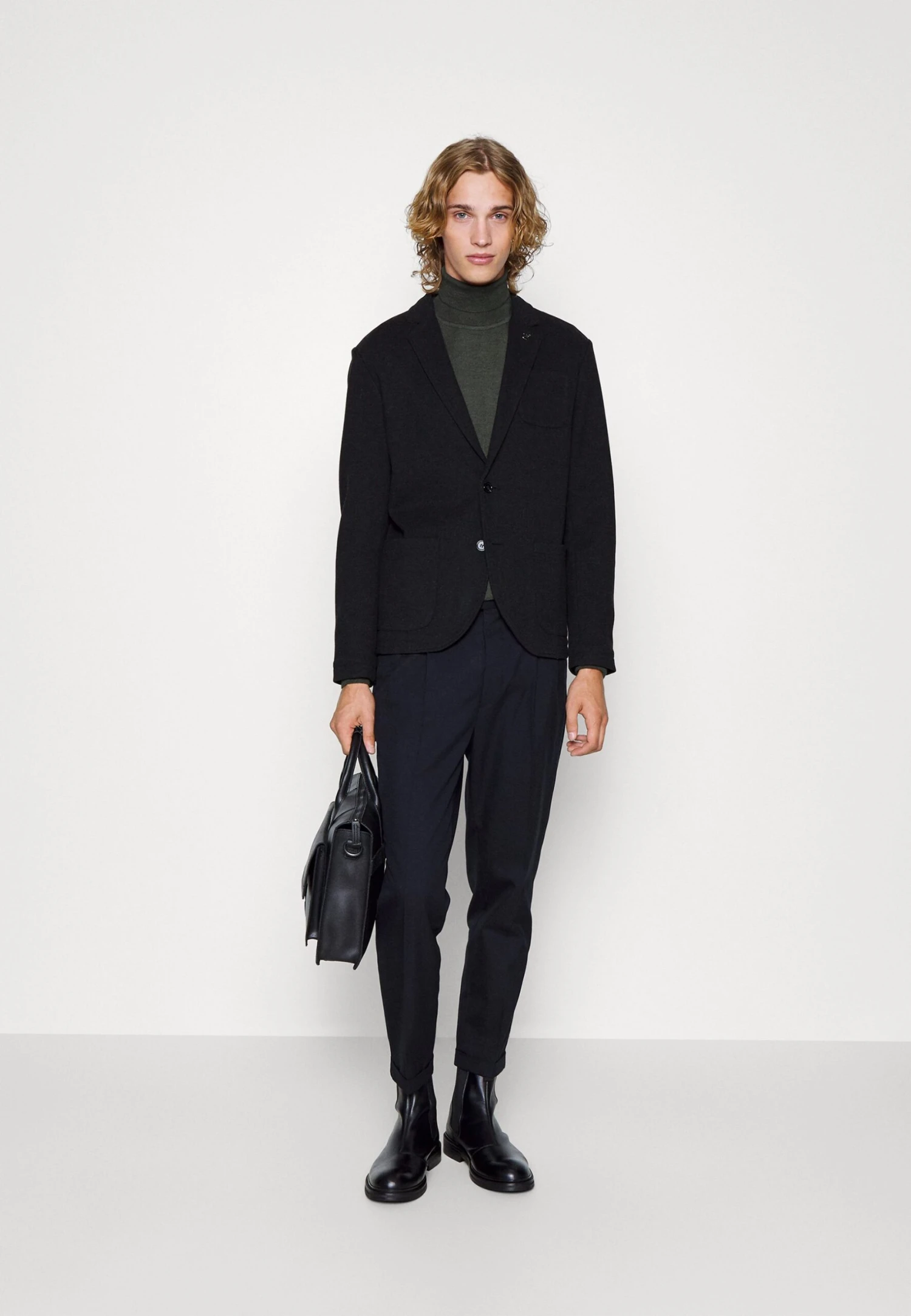 Pier One Dressjakke - Black 4 Pier One Dressjakke - Black - Bilde 2