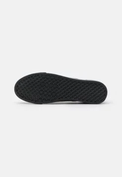 Pier One Unisex - Slippers - Black 12 Pier One Unisex - Slippers - Black -Pier One 57702b93d5cf4cc58d1b2334e251bf17