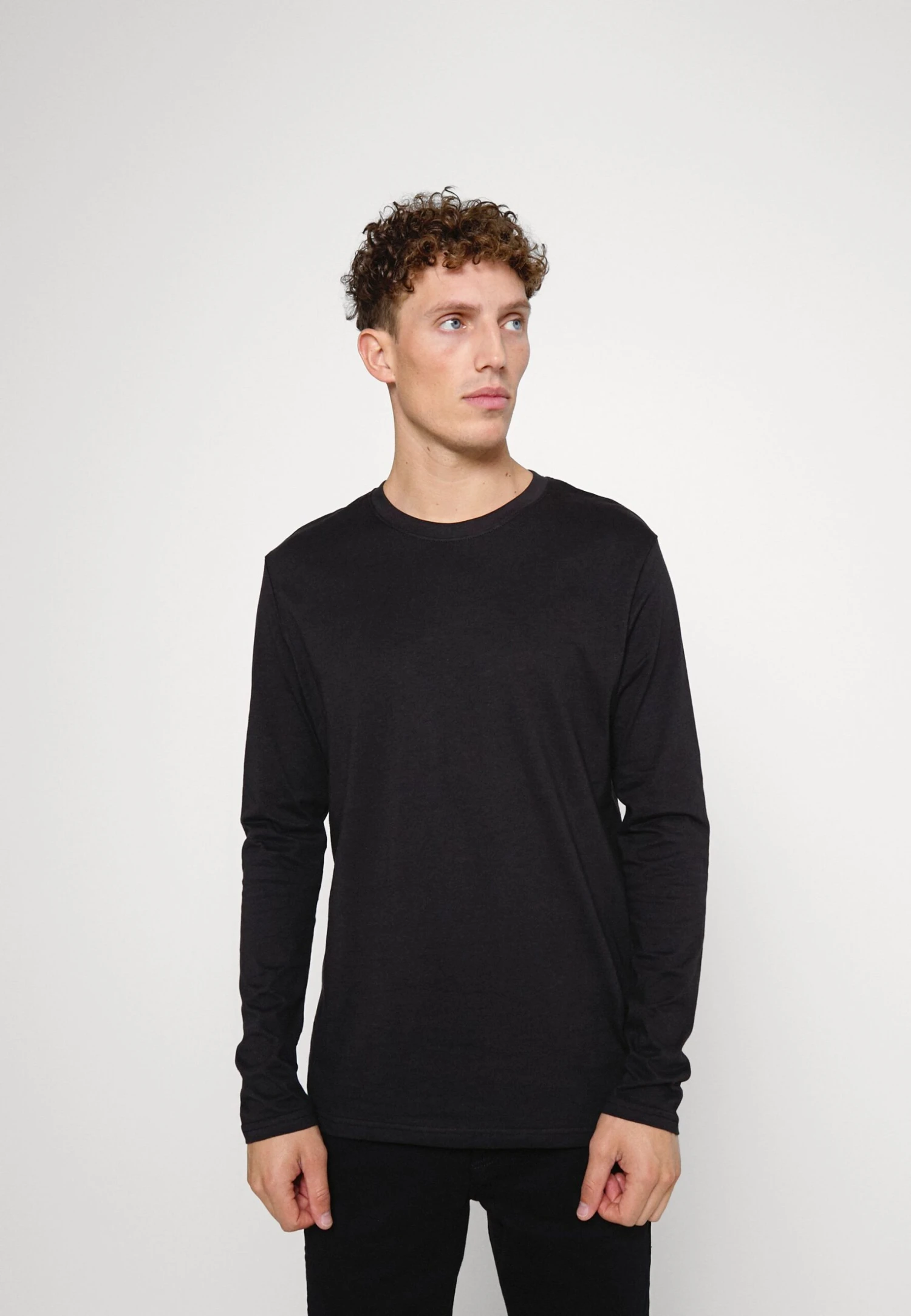 Pier One 5 Pack - Topper Langermet - Blue/White/Beige/Olive 7 Pier One 5 Pack - Topper Langermet - Blue/White/Beige/Olive - Bilde 5