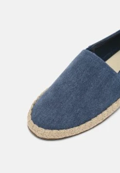 Pier One Rena Espadrille Unisex - Loafers - Blue 15 Pier One Rena Espadrille Unisex - Loafers - Blue -Pier One 69f55e7ee599423eb80d704c281669e0