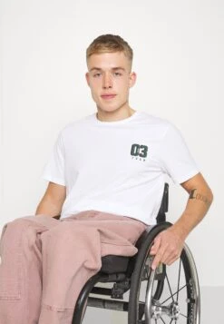 Pier One T-Shirts Med Print - White -Pier One 7483174c63524830ac5c5149bc29ef16