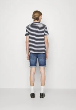 Pier One Jeansshorts - Dark Blue Denim 10 Pier One Jeansshorts - Dark Blue Denim -Pier One 995d90142f204dda92986e78844046e5