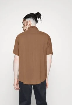 Pier One 3 Pack - Skjorte - Beige/Black/White -Pier One b74e401ed34e4de78336a242c4a9d87b