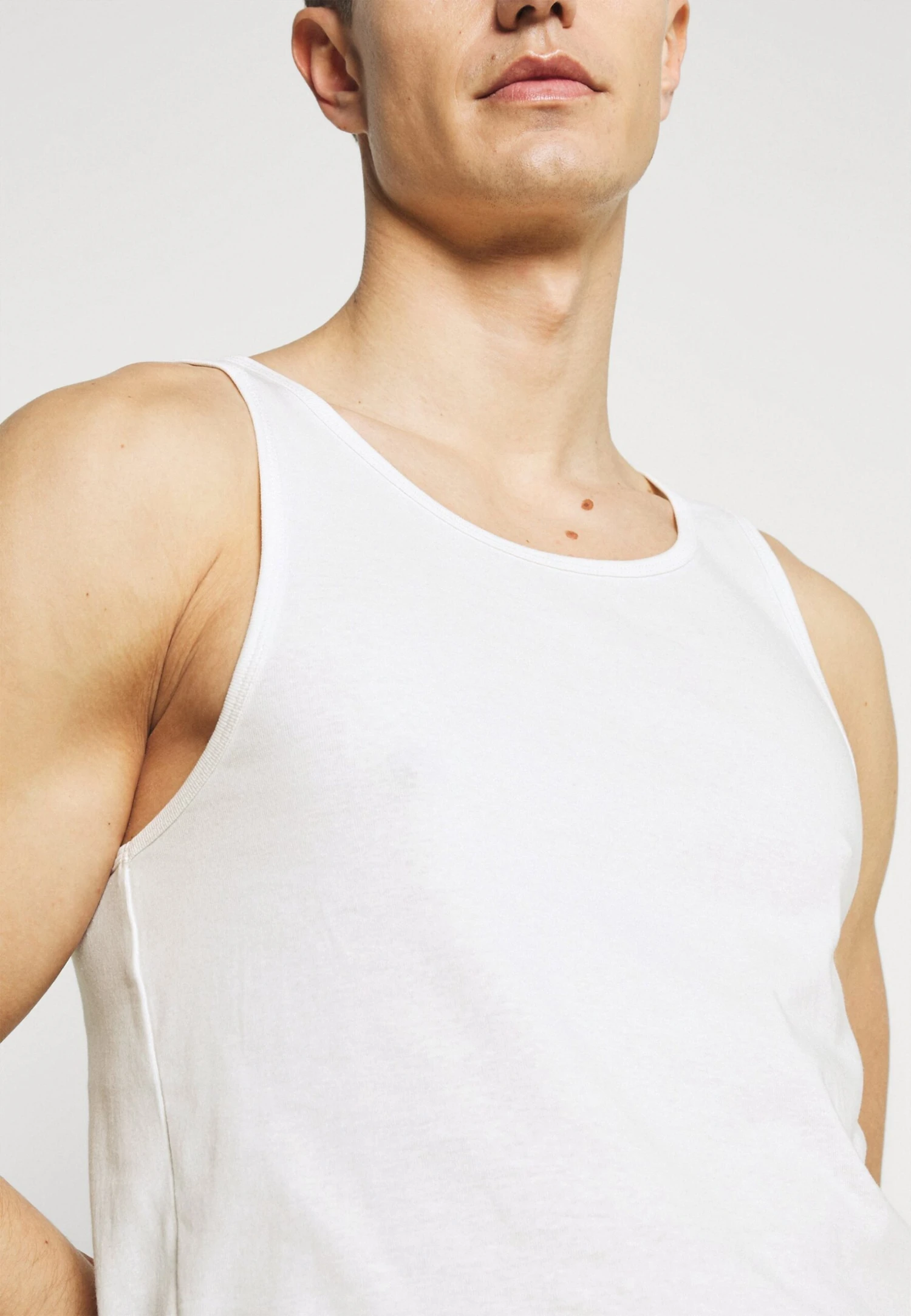 Pier One 3 Pack - Undertrøye - Dark Blue/Bordeaux/Off-White 7 Pier One 3 Pack - Undertrøye - Dark Blue/Bordeaux/Off-White - Bilde 5