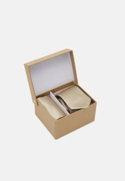 Pier One Set - Lommetørkle - Beige 14 Pier One Set - Lommetørkle - Beige -Pier One dae22eb1283541c98e7012d1c86f16c1