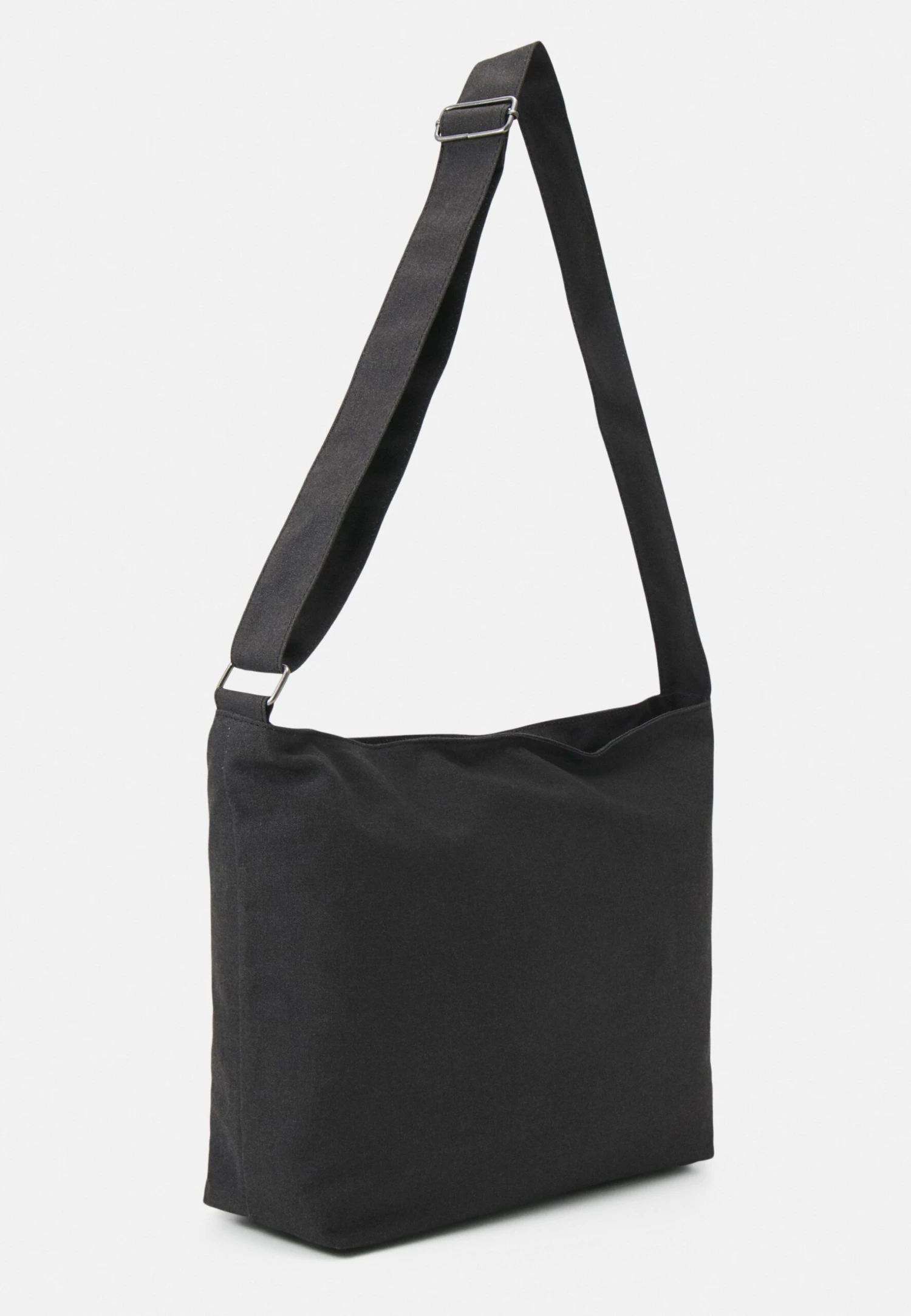 Pier One Unisex - Skulderveske - Black 4 Pier One Unisex - Skulderveske - Black - Bilde 2