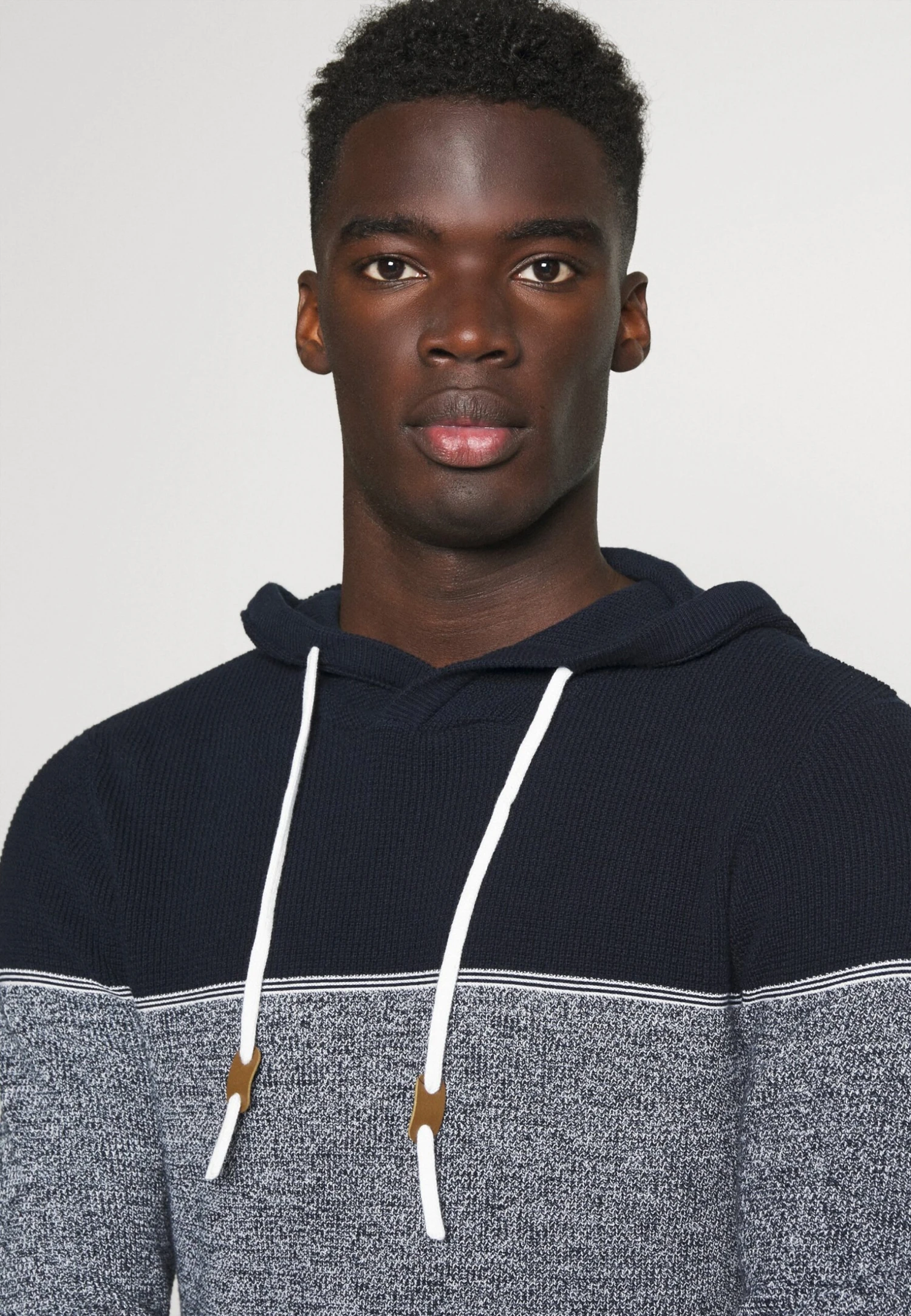 Pier One Hoodie - Dark Blue 6 Pier One Hoodie - Dark Blue - Bilde 4