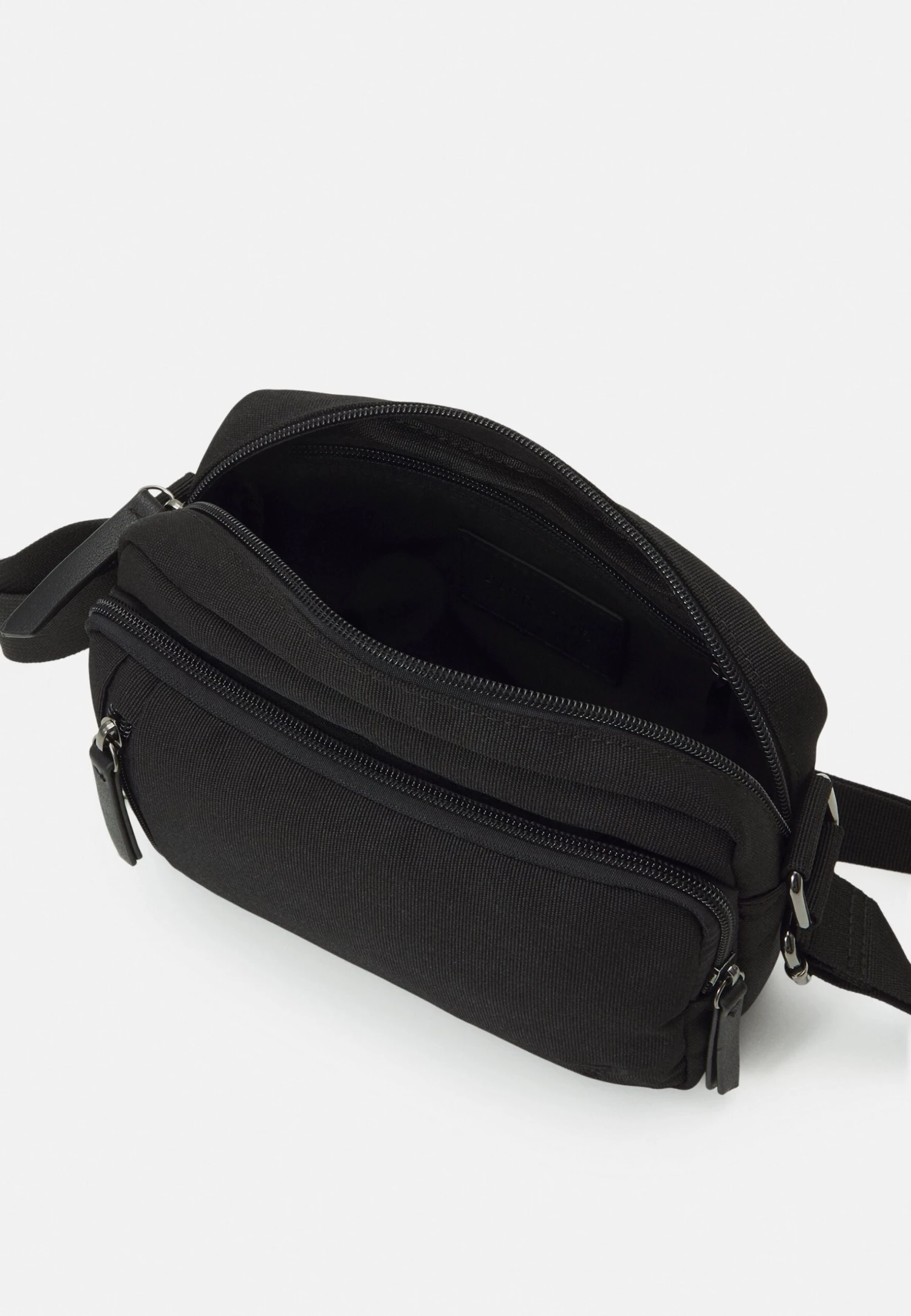 Pier One Skulderveske - Black 5 Pier One Skulderveske - Black - Bilde 3