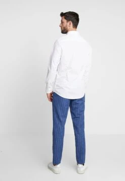 Pier One 2 Pack - Finskjorte - White 10 Pier One 2 Pack - Finskjorte - White -Pier One fe3882eaf28b48838ea76cbb4b0ad904