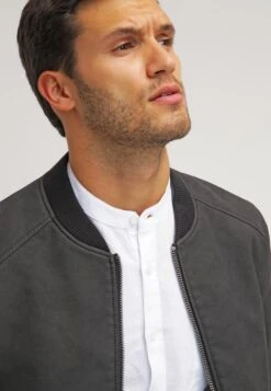 Pier One Skjorte - White -Pier One ff6e0df817404c9199261f6c9effae3b